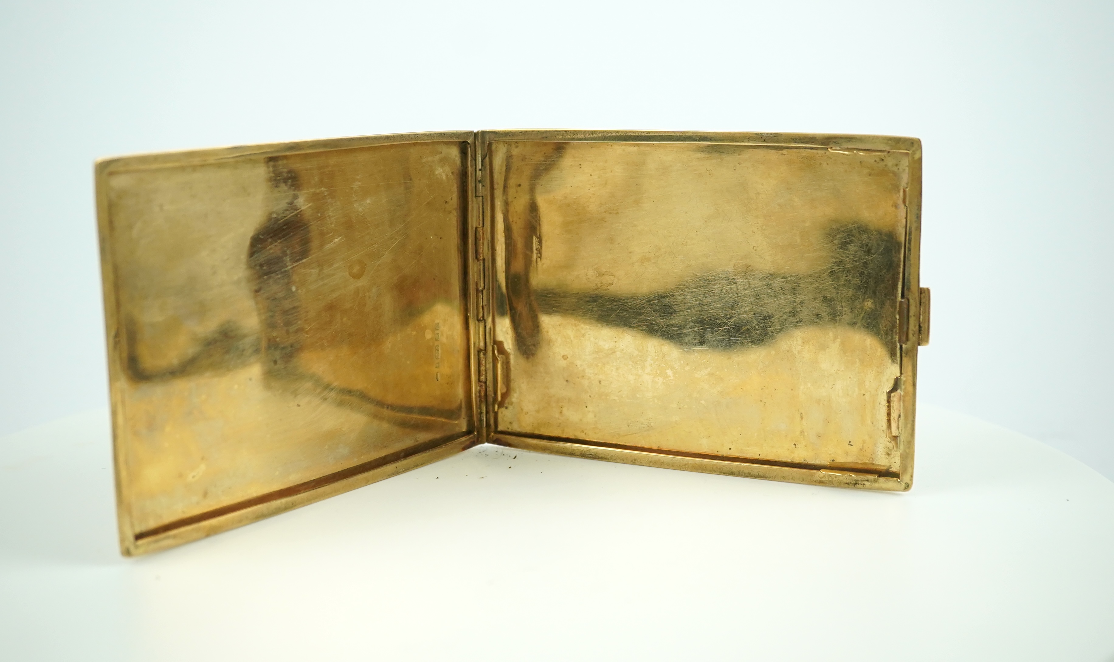 A 9ct gold cigarette case, circa 1929